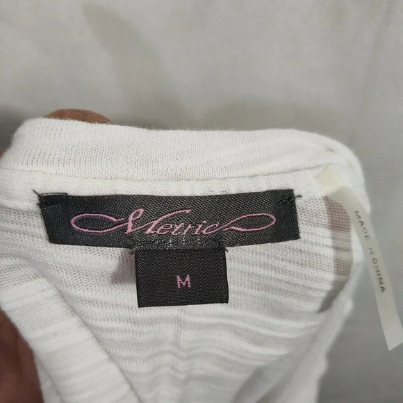 Metric Knit Top T-Shirt Women Size M Knotted Front Heather White Short Sleeve - Picture 4 of 6